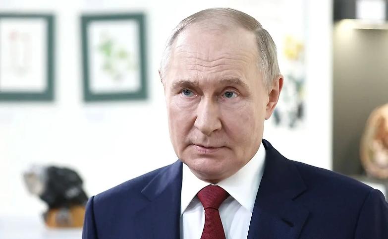 Le truppe di Putin verso il confine con la Finlandia