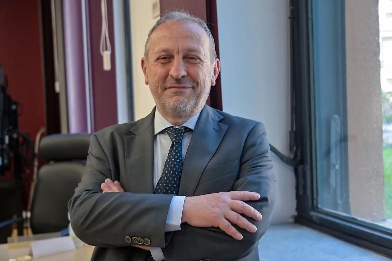 &laquo;Giusto impugnare, Lega strumentale. Ma il Pd non cancelli De Luca in Campania&raquo;