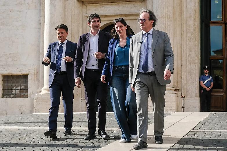 La guerra in Palestina divide il Campo Largo: Pd, M5S e Avs in piazza a Roma Iv e Azione a Milano