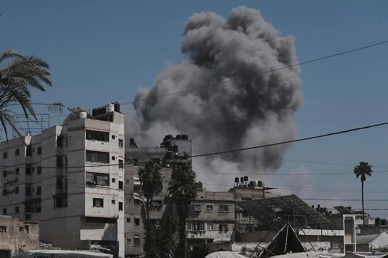 Hamas risponde alla proposta USA per il cessate il fuoco a Gaza: ostaggi in pi&ugrave; fasi e garanzia americana