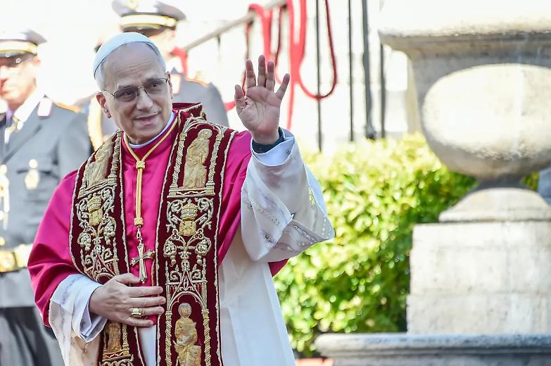 Papa Leone XIV: &laquo;Il matrimonio &egrave; il canone dell&rsquo;amore vero. Le famiglie generano il futuro dei popoli&raquo;
