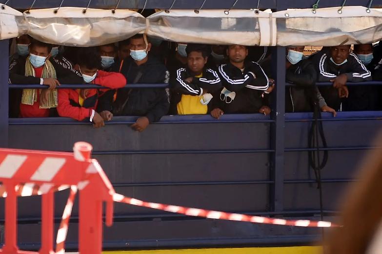 Strasburgo respinge il ricorso dei 17 migranti contro l&rsquo;Italia: &laquo;Nessuna giurisdizione extraterritoriale&raquo;