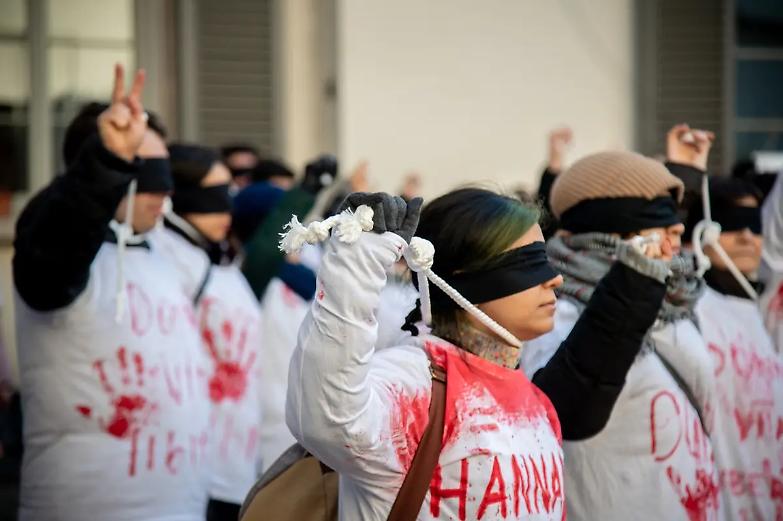 Torture, esecuzioni, sparizioni forzate: Teheran processa le &ldquo;spie israeliane&rdquo;