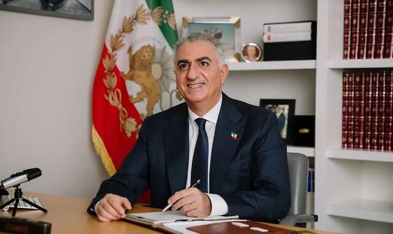 Reza Ciro Pahlavi, l&rsquo;ombra dello Sci&agrave; si allunga sull&rsquo;Iran ma nessuno vuole tornare al passato