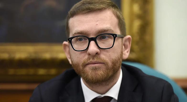 &laquo;Il Pd non &egrave; schiacciato sulle tesi di nessuno e il mio sorriso era un sorriso amaro...&raquo;