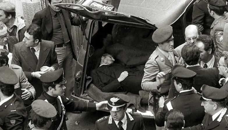 Col caso Moro il complottismo divenne &ldquo;arte&rdquo;. Ma la verit&agrave; &egrave; pi&ugrave; semplice...