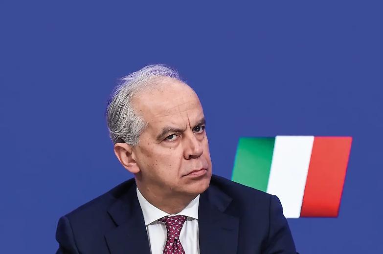 La Libia respinge Piantedosi: &laquo;Entrato illegalmente nel Paese&raquo;