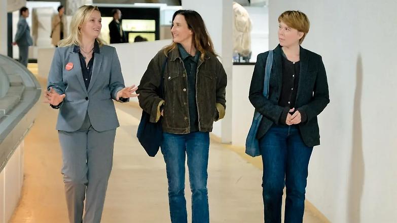 Tre amiche nel crocevia dei sentimenti, tra passioni sopite e amori vagheggiati