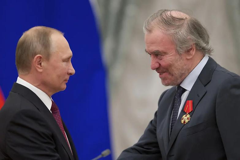 Se le democrazie boicottano l&rsquo;arte diventano come la Russia di Putin