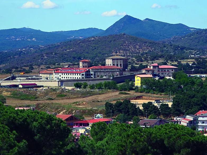 Moduli, milioni e tempi record: il piano edilizio libera davvero lo spazio?