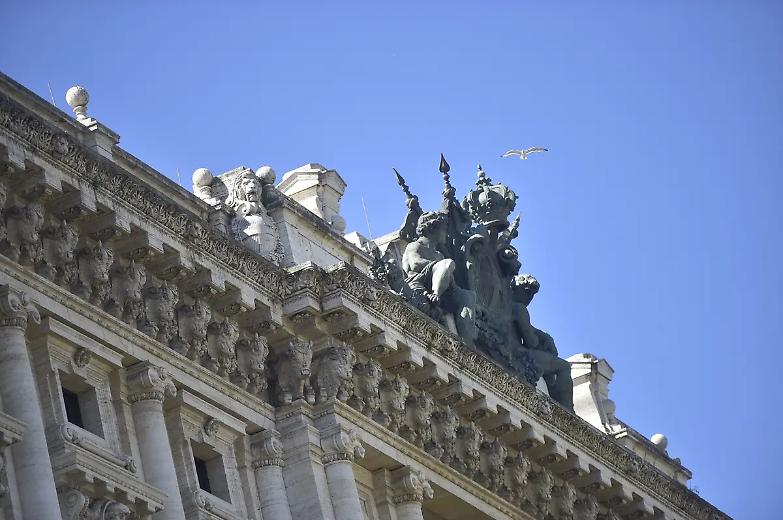 Abolito l&rsquo;abuso d&rsquo;ufficio, gli ex accusati abbiano diritto a una vera riabilitazione