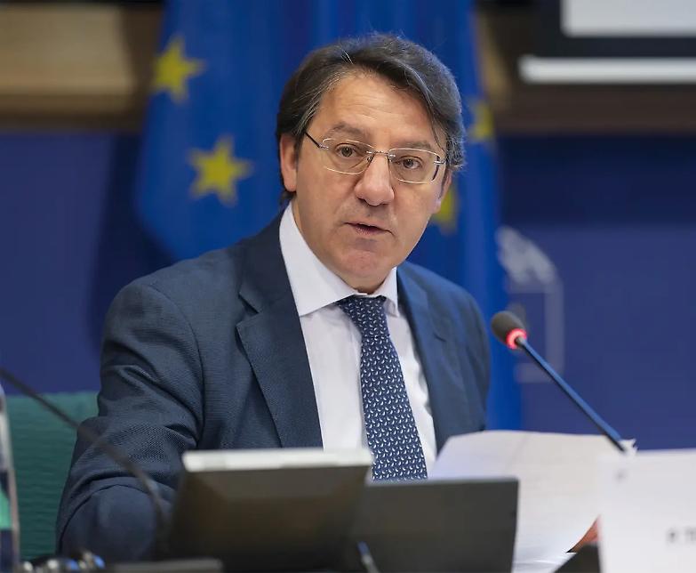 Regionali in Calabria, Tridico &laquo;disponibile&raquo;. Conte lo sponsorizza, il Pd pronto a dire s&igrave;