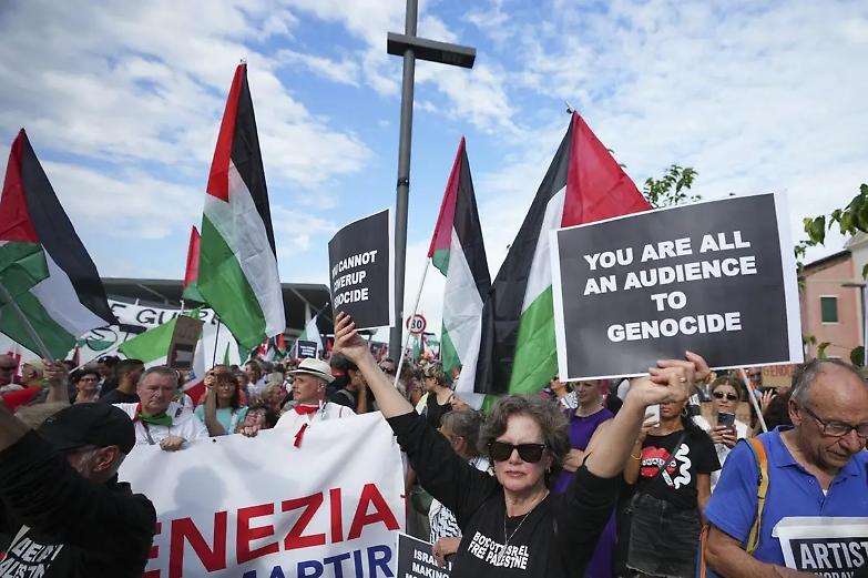 Israele-Palestina, la &ldquo;guerra diversa&rdquo; che ha oscurato tutti gli altri massacri
