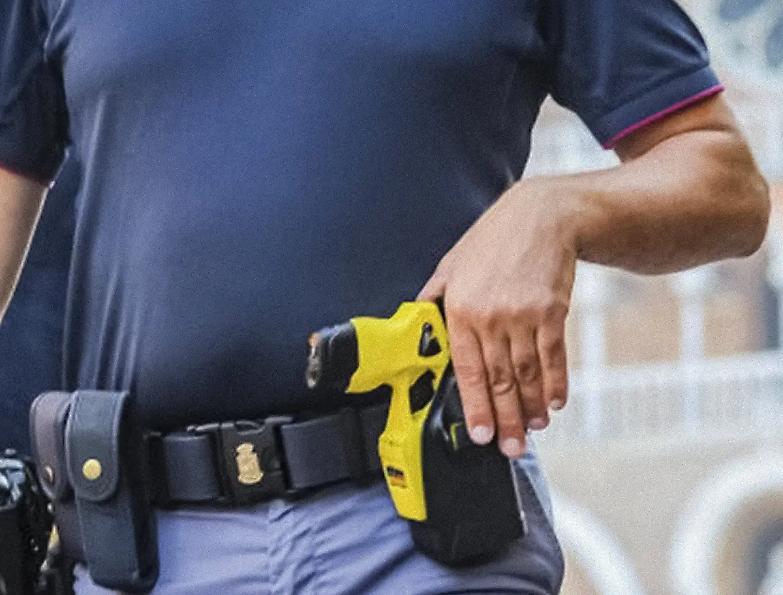 Colpito con il taser, 41enne muore in ospedale a Reggio Emilia