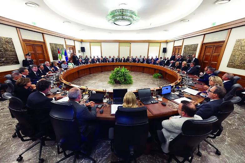 Csm, il tab&ugrave; della Quinta commissione: nomine mai in mani di destra