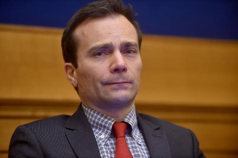 Vassallo: &laquo;Un Pd spostato al &ldquo;centro&rdquo;? Servirebbe ben altra leadership&raquo;