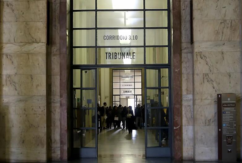 Pavia, indagato un altro pm: corruzione e peculato per un&rsquo;auto a prezzo di favore