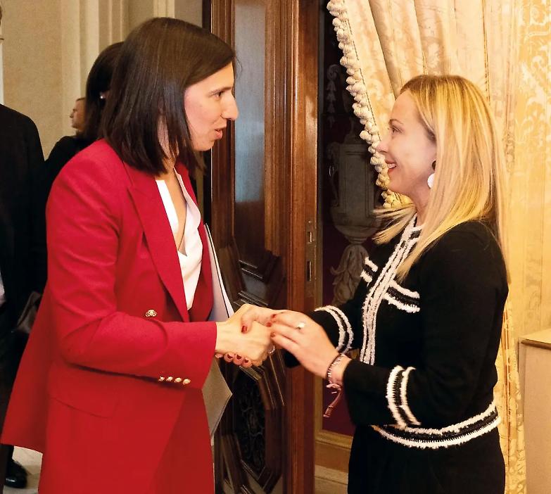 Meloni vs Schlein, quando la rivalit&agrave; conviene a entrambe