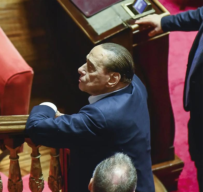 Stavolta non ci sono le leggi ad personam a giustificare il blitz delle toghe in politica: &egrave; tutto pi&ugrave; difficile