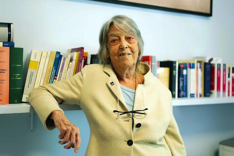 Laura Hoesch, il coraggio di battersi per i diritti civili