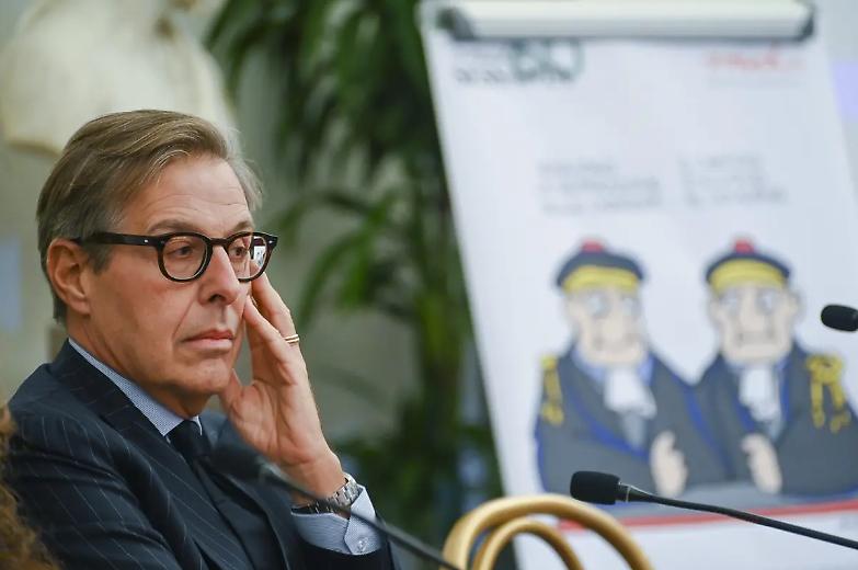 &laquo;L&rsquo;Anm resti fuori dall&rsquo;arena politica. La magistratura non pu&ograve; farsi partito&raquo;