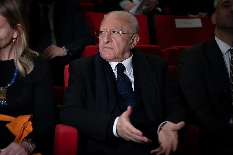 Pd, De Luca: &laquo;La riforma Nordio? &Egrave; colpa dei ritardi della sinistra...&raquo;