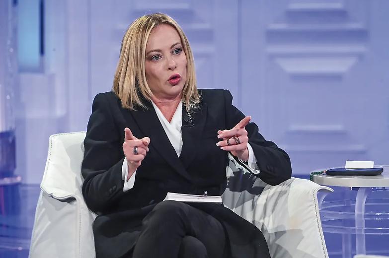 Referendum, Meloni avverte FI: &laquo;No al revival &rsquo;90&raquo;