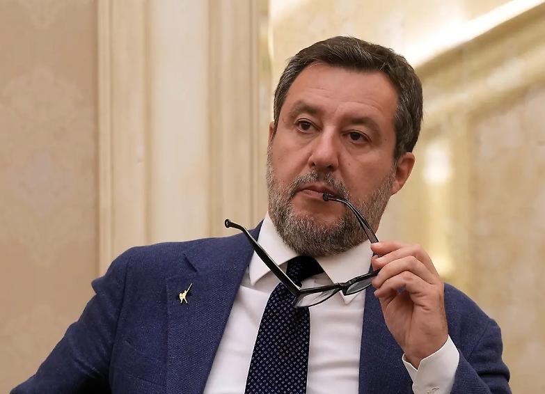 Salvini messo alle strette punta tutto sul Veneto. Obiettivo: pi&ugrave; voti di Meloni