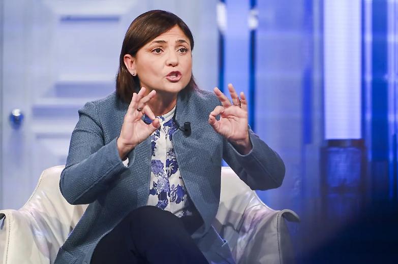 Pd, Debora Serracchiani: &laquo;Il mio rimpianto? Non candidarmi alla segreteria nazionale&raquo;