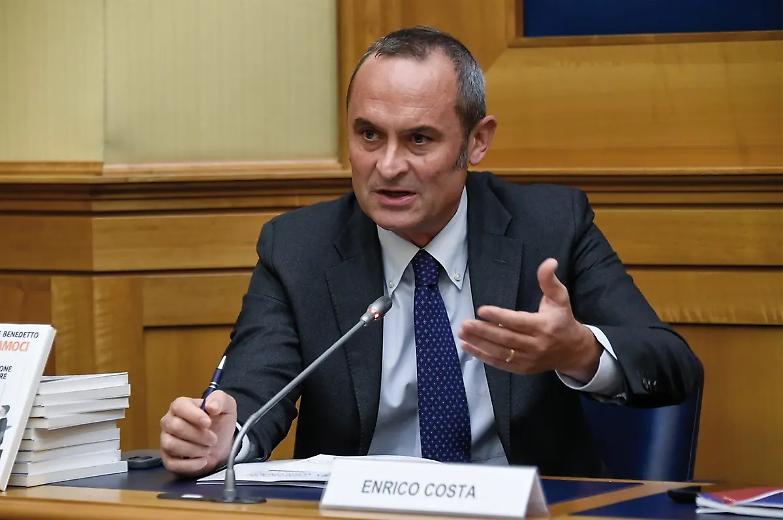 Assolti, ma invisibili: Costa e Matone contro la gogna