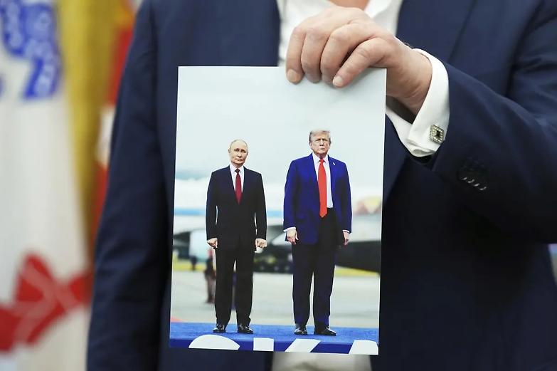 Il regalo di Trump: territori a Putin e smilitarizzazione dell&rsquo;Ucraina