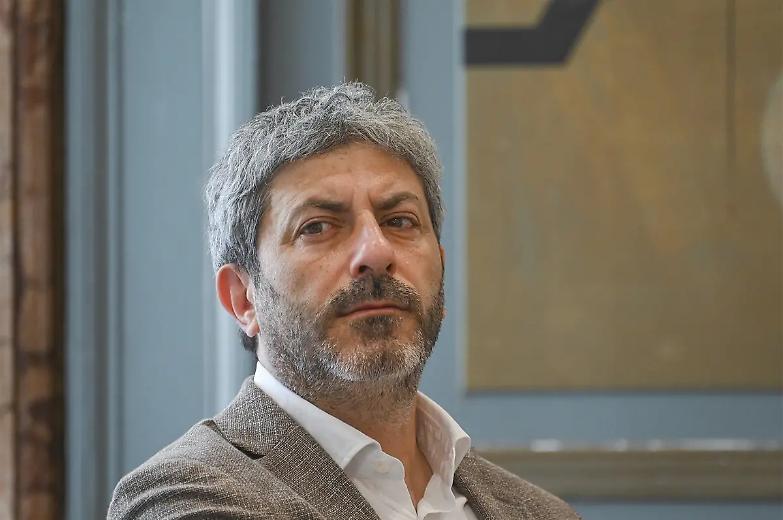 Pd e M5S si giocano tutto in Campania. Con la vittoria di Fico, Conte governerebbe due Regioni come FdI