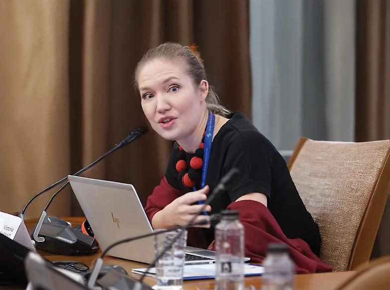 Ucraina, parla Victoria Vdovychenko: &laquo;Indispensabile coinvolgere l&rsquo;Ue o questa intesa non durer&agrave;&raquo;