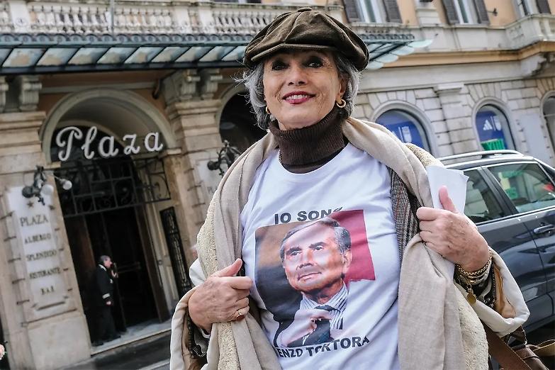 &laquo;S&igrave; al referendum in modo che un caso Tortora non si ripeta mai pi&ugrave;...&raquo;