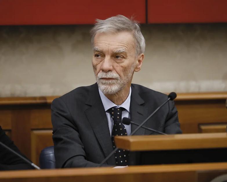 Ddl antisemitismo, la destra va spedita Il Pd non ci sta e frena