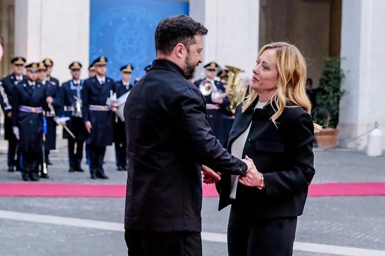 Zelensky a Roma da Meloni: &ldquo;Mi fido di lei&rdquo;. E Trump spara a zero sull&rsquo;Europa