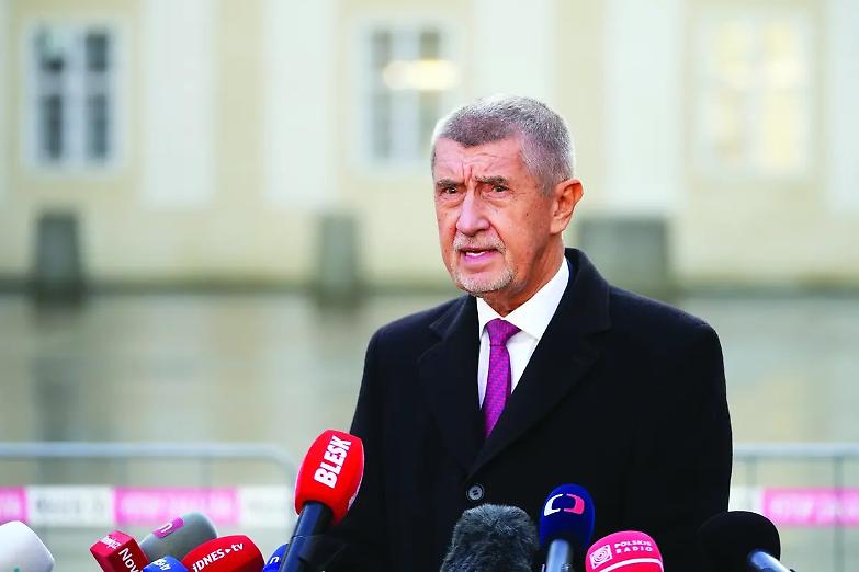 Con il ritorno di Babi&scaron; Praga si allontana dall&rsquo;Unione europea e guarda verso Mosca