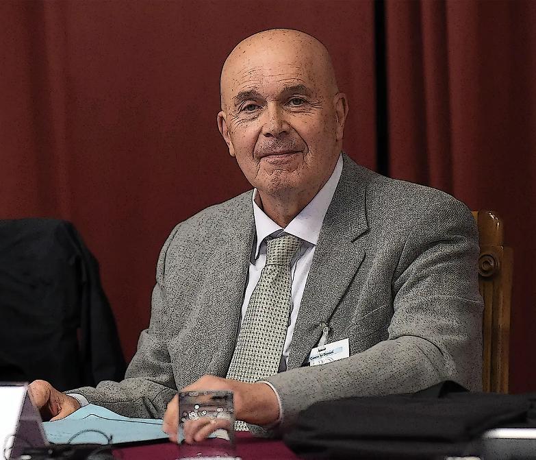 &laquo;Con il S&igrave; il pm sar&agrave; libero. Non avr&agrave; pi&ugrave; bisogno della &ldquo;tessera del pane&rdquo;&raquo;