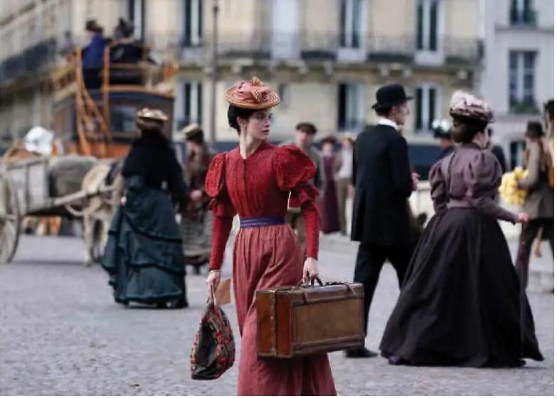 I colori del tempo un inno alle arti nell&rsquo;era del selfie